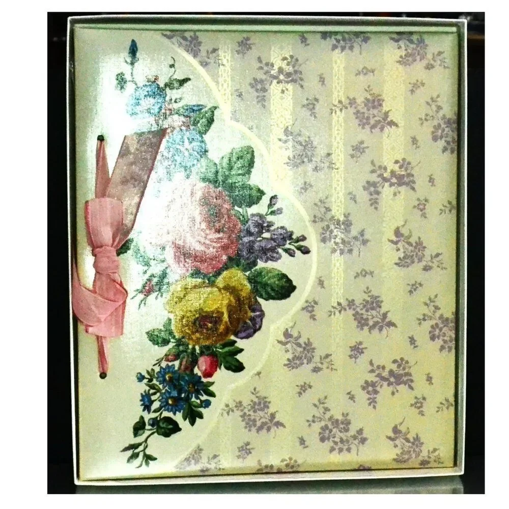 Hallmark Photo Album Decorative Cover Pages Original Box Memories Scrapbooks